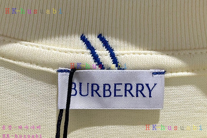 NEW 버버리 반팔티 신상 BB 5855439