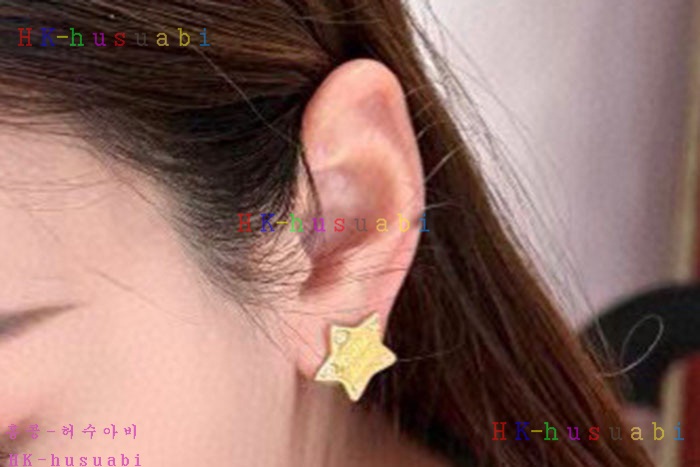 NEW 미우미우 귀걸이 신상 MU 258801