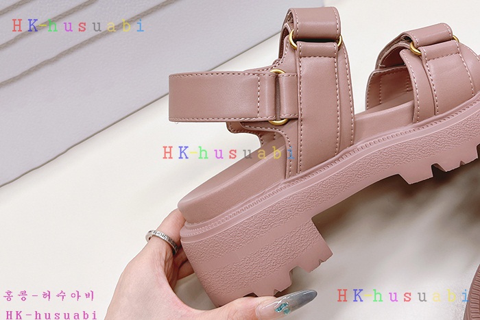 NEW 디올 샌들 신상 DR 388813