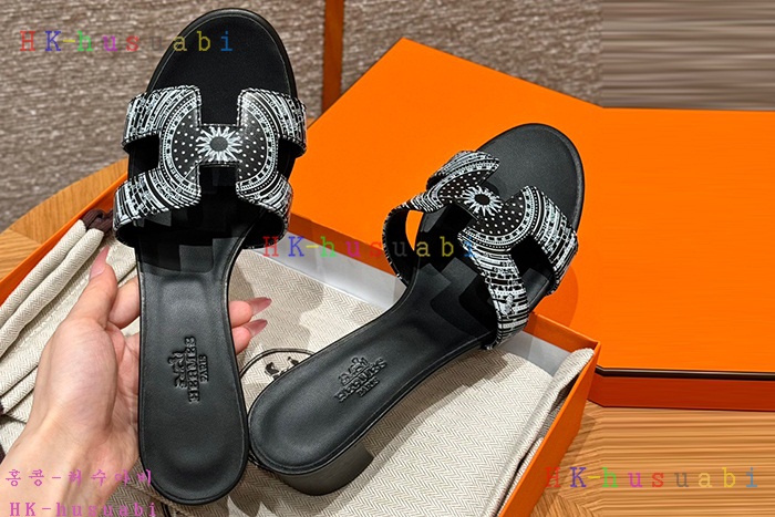 NEW 에르메스 샌들 신상 H 522600