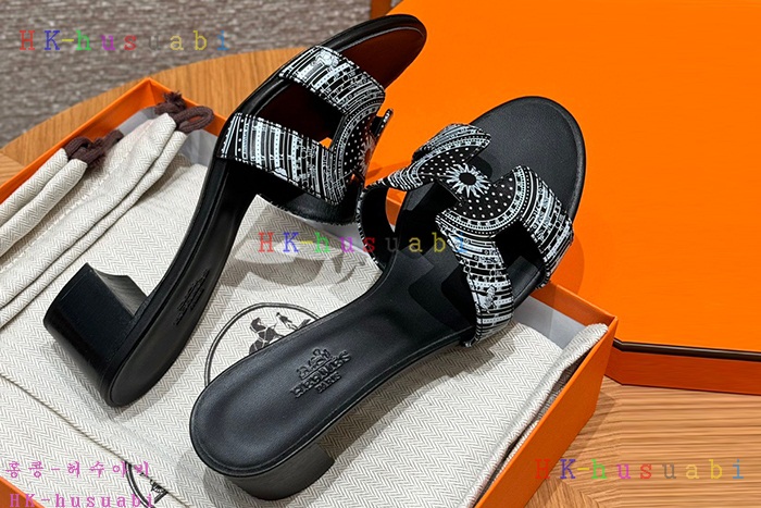 NEW 에르메스 샌들 신상 H 522600