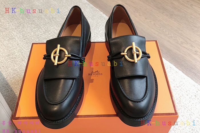 NEW 에르메스 로퍼 신상 H 522509