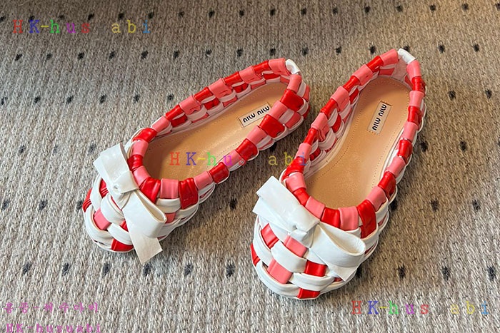 NEW 미우미우 신발 신상 M 885701