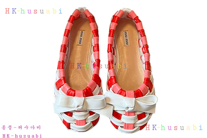 NEW 미우미우 신발 신상 M 885701