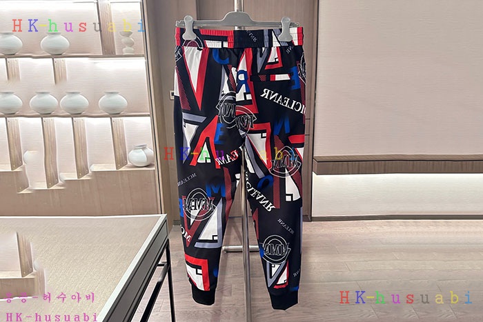 NEW 몽클레어 바지 신상 M 559040