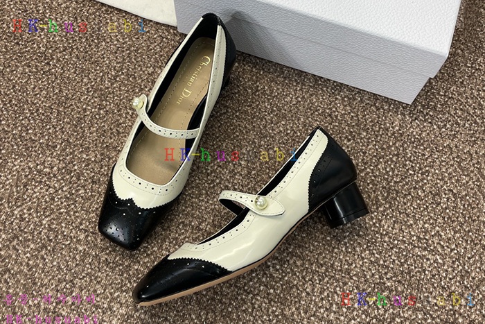 NEW 디올 신발 신상 DR 2566882