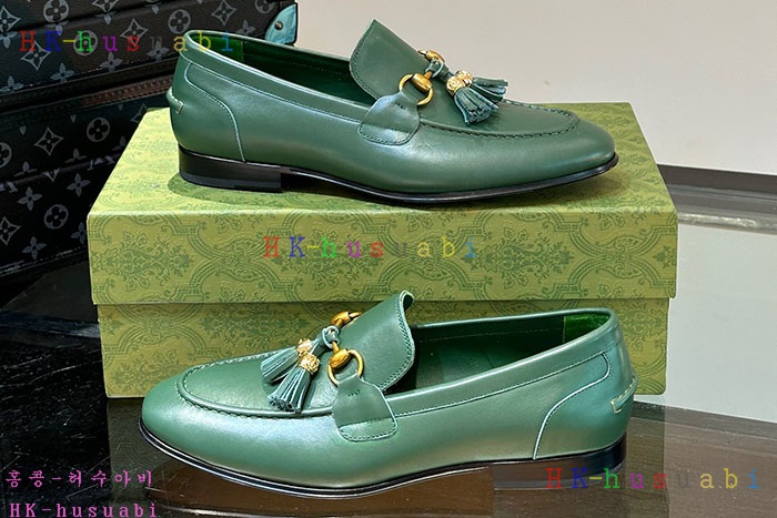 NEW 구찌 로퍼 신상 GU 699252