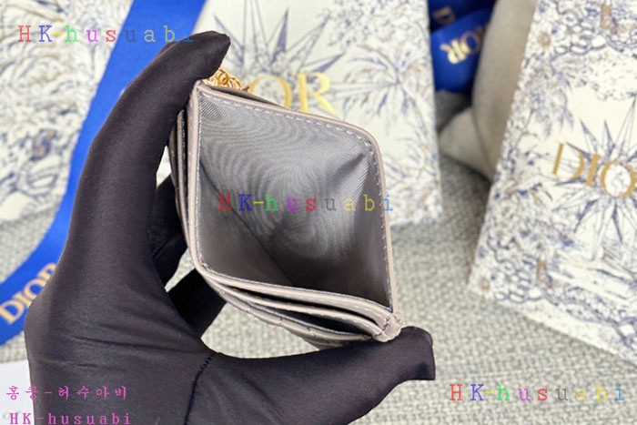 ★미러급★디올 Lady Dior Freesia 카드 지갑 S0974