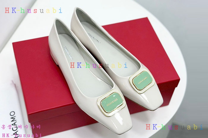 NEW 페라가모 신발 신상 F 4480441