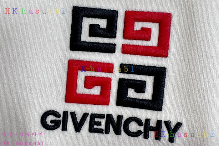 NEW 지방시 긴팔티 신상 GV 887011