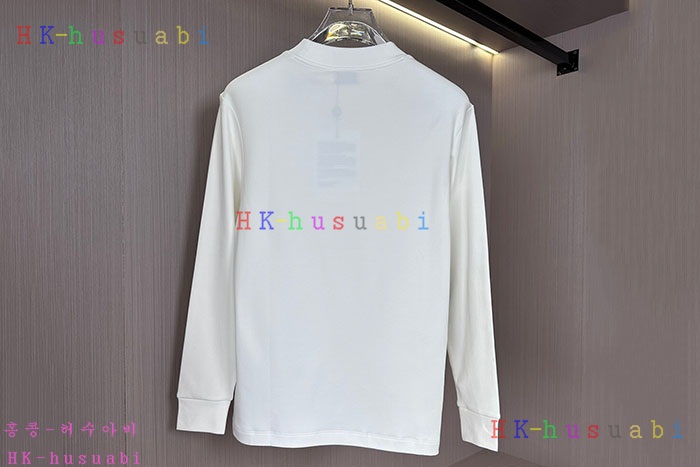 NEW 몽클레어 긴팔티 신상 M 1665016