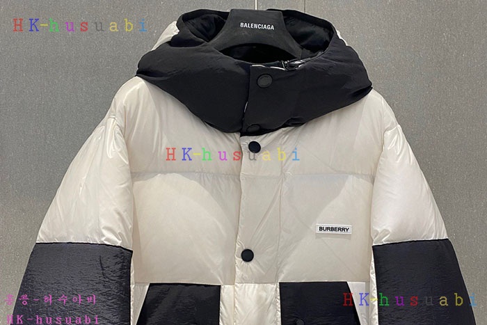 NEW 버버리 패딩 신상 B 70444022