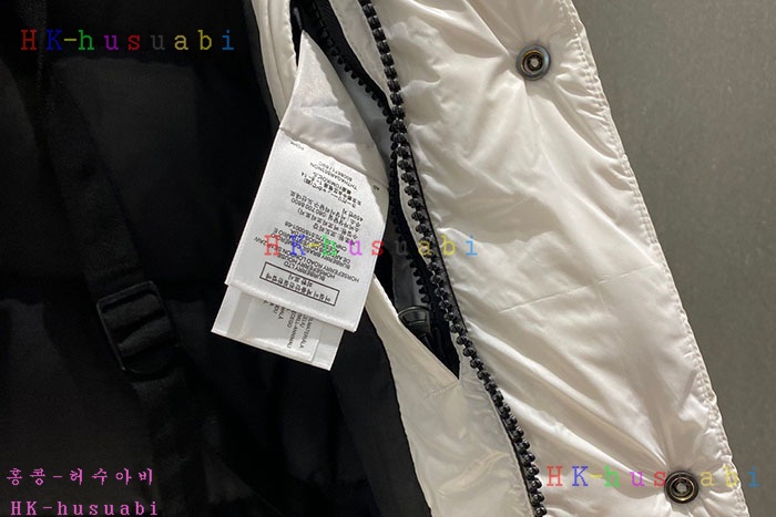 NEW 버버리 패딩 신상 B 70444022