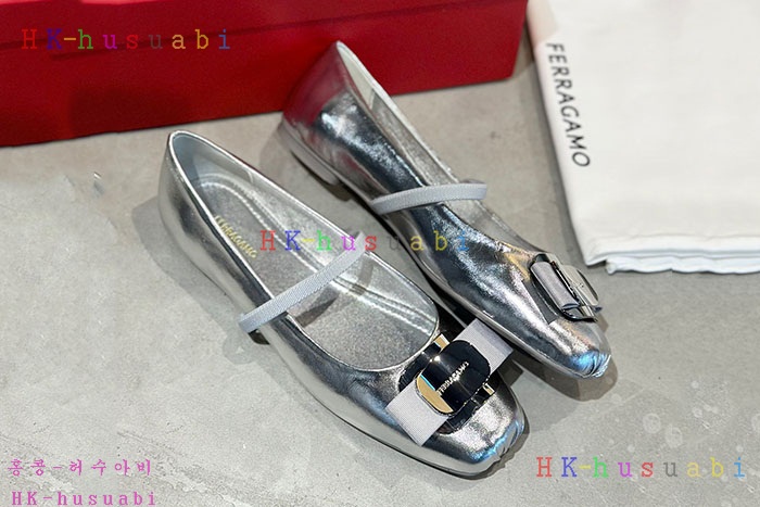 NEW 페라가모 신발 신상 F 9968010