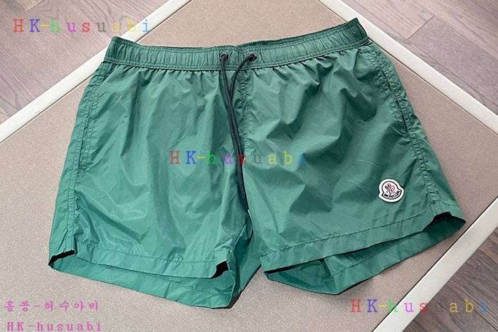 NEW 몽클레어 반바지 신상 M 8250112