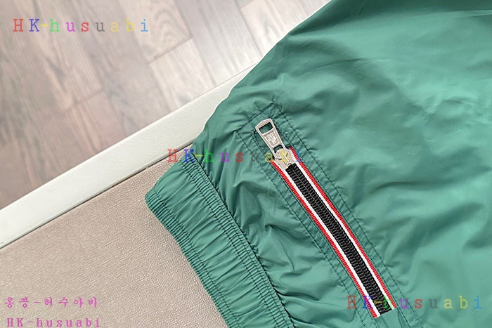 NEW 몽클레어 반바지 신상 M 8250112
