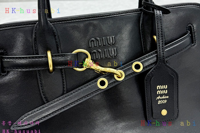 ڹ̷ޡڹ̿̿   ƹٸ  5BG310-2