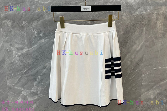NEW 톰브라운 치마 신상 TB 5822201