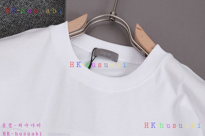 NEW 스톤 아일랜드 반팔티 신상 ST 9885702