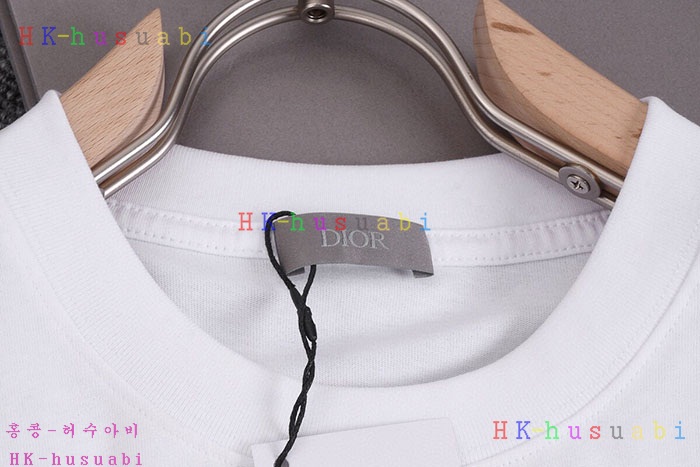 NEW 스톤 아일랜드 반팔티 신상 ST 9885702