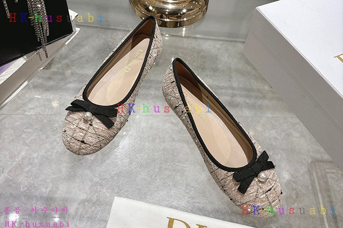 NEW 디올 신발 신상 DR 3816619