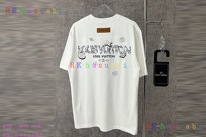 NEW 루이비통 반팔티 신상 LV 3366013